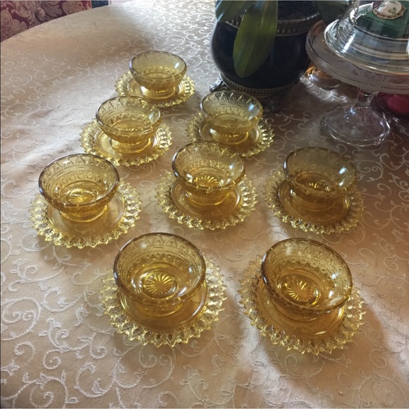 Vintage Dining 8pc Set Of Vintage Amber Glass Dessert Bowls Plates